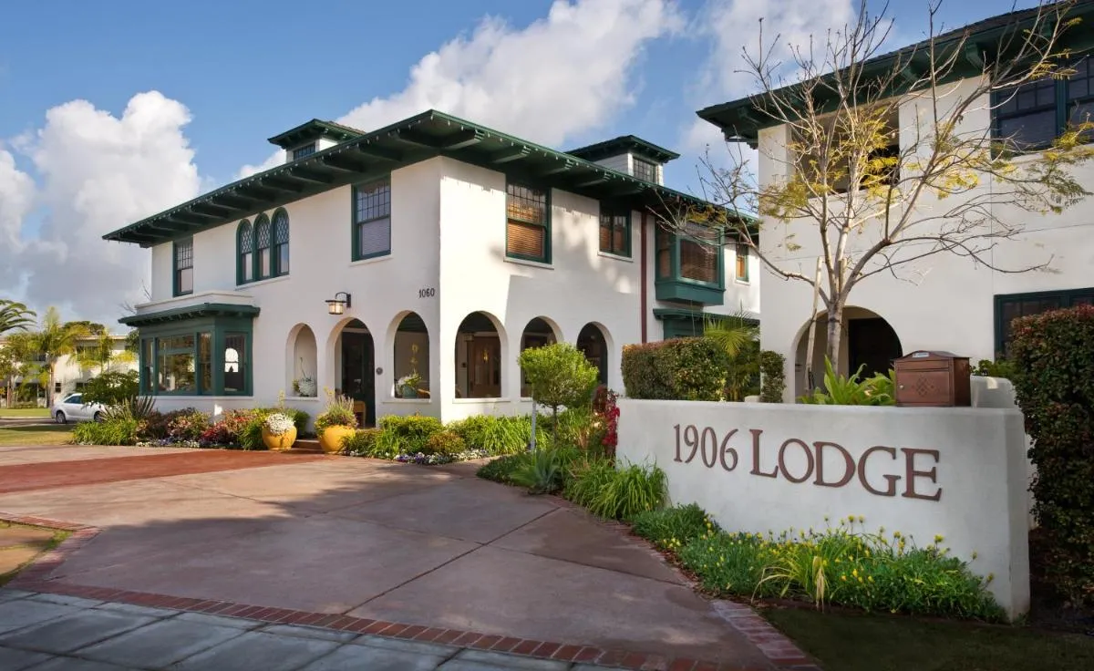 Image of 1906 Lodge