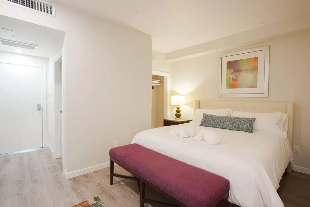 Image 6 of 1 Bedroom Apartment with Luxurious Design in SD