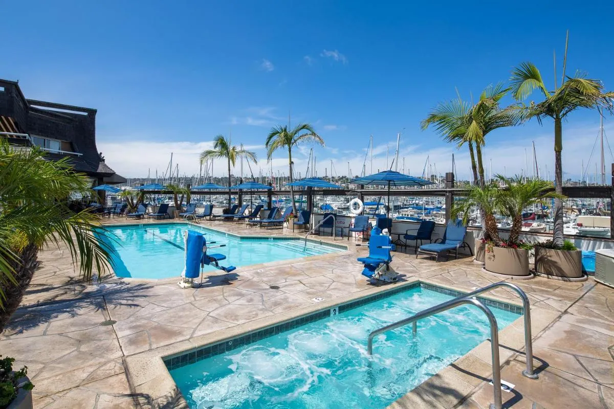Image 2 of Bay Club Hotel and Marina