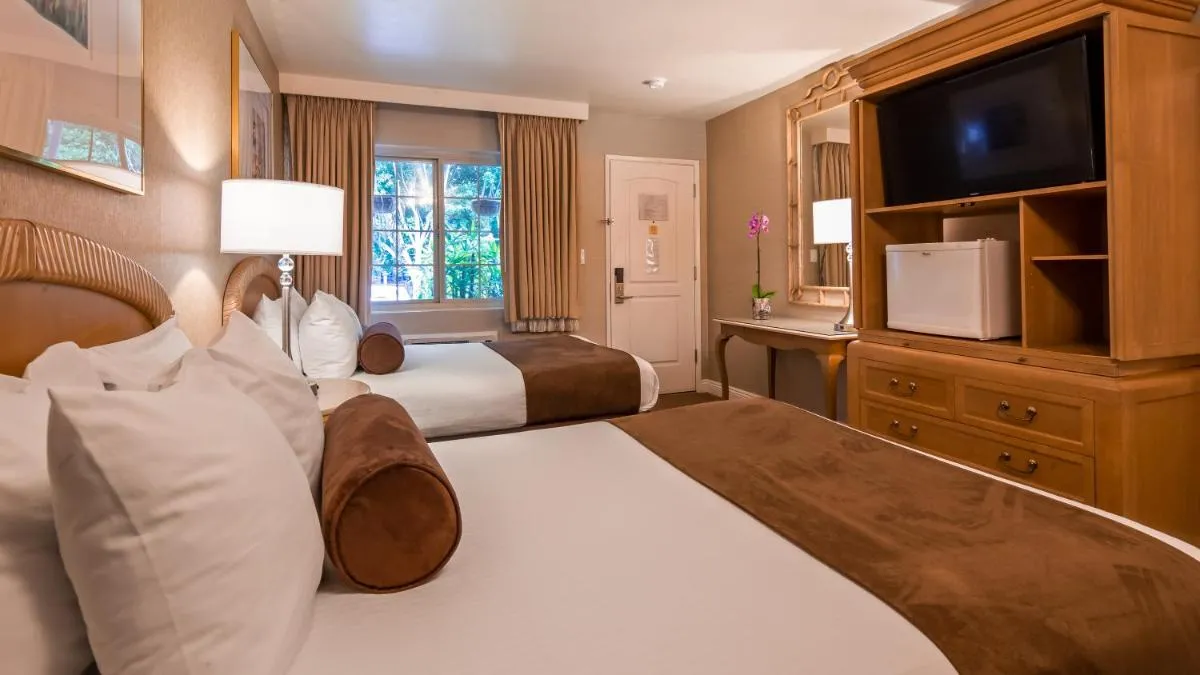 Image 6 of Best Western Cabrillo Garden Inn