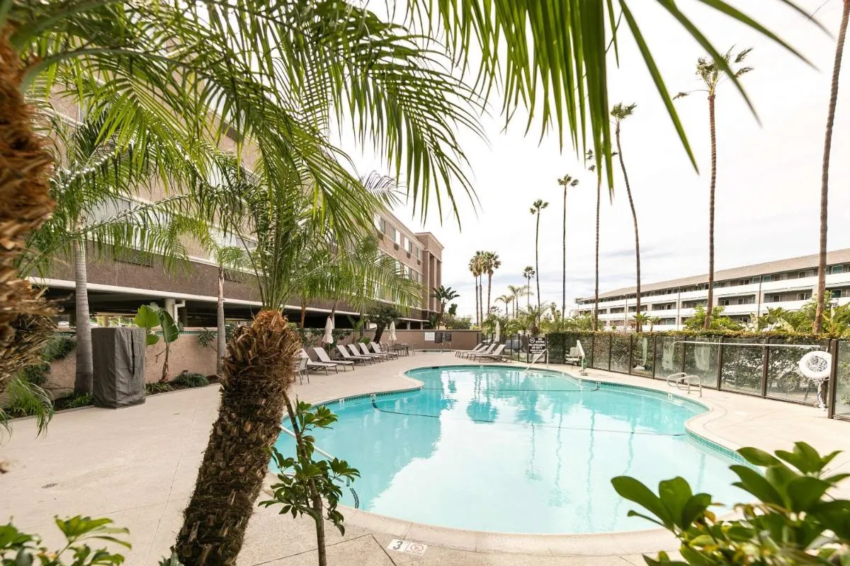 Image 3 of Best Western Inn & Suites San Diego Zoo -SeaWorld Area