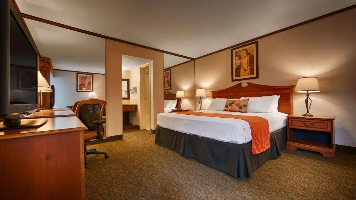 Image 1 of Best Western Seven Seas
