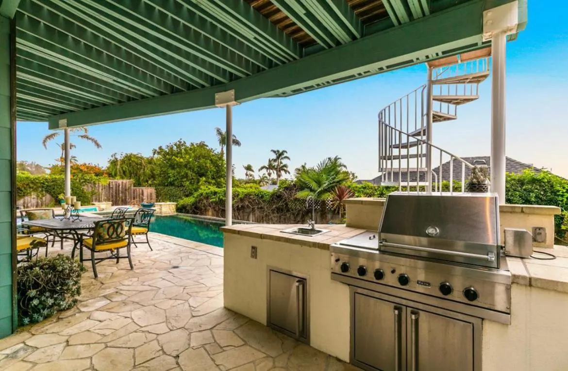 Image 3 of Breathtaking La Playa Getaway With Golf Cart Use!
