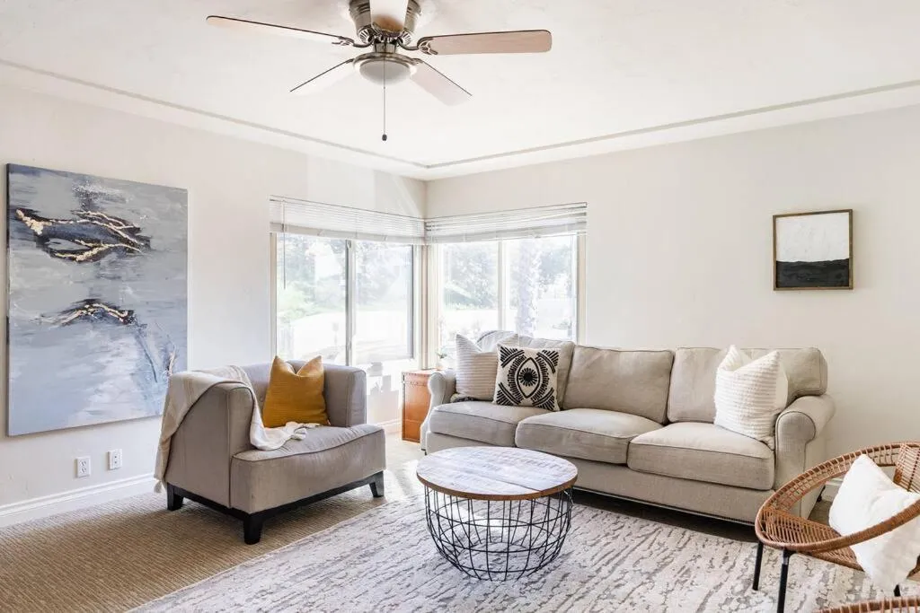Image of Casa Flora -2BR- FREE Parking in Little Italy!