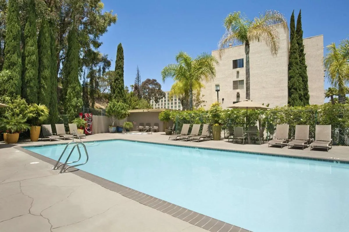 Image 3 of Days Inn by Wyndham San Diego Hotel Circle