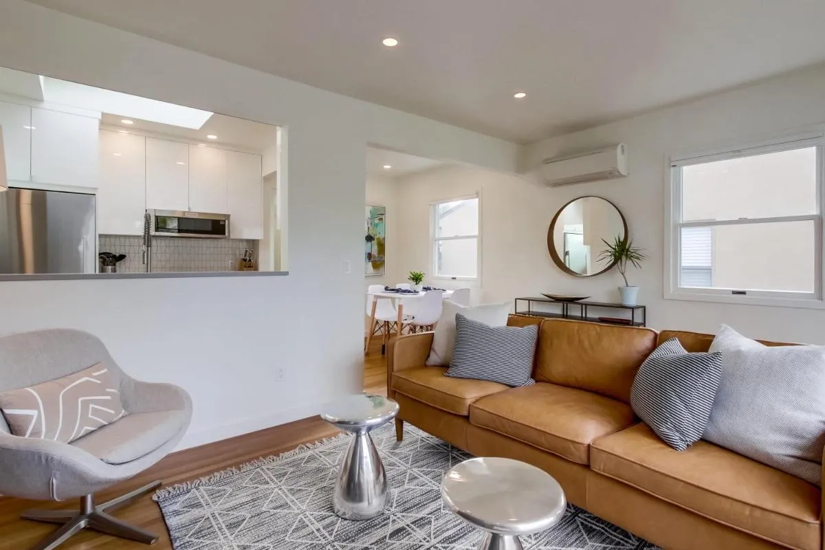Image 3 of Diamond Villa