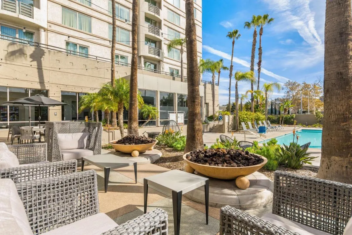 Image 4 of DoubleTree by Hilton San Diego-Mission Valley