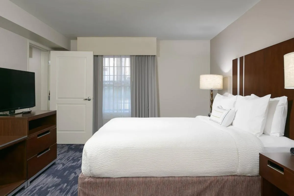 Image 1 of Fairfield Inn & Suites San Diego Old Town