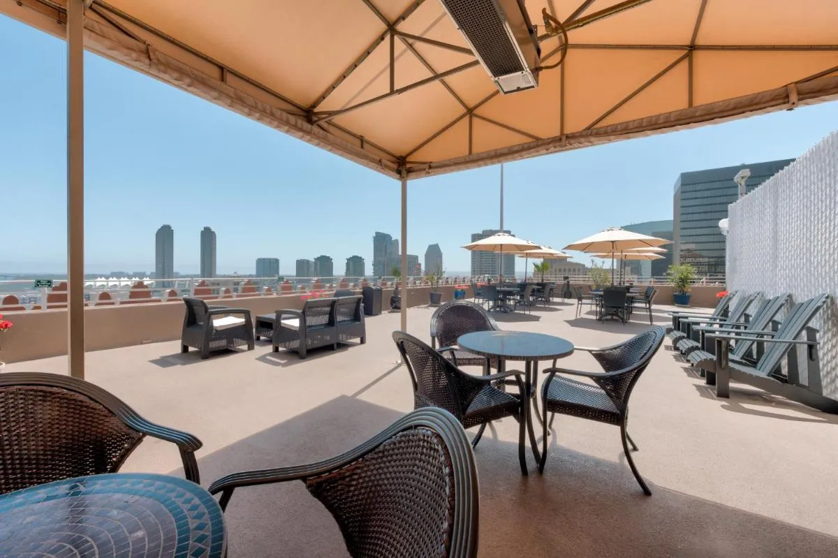 Image 2 of Gaslamp Plaza Suites