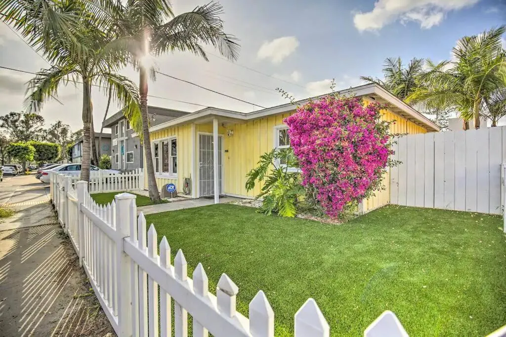 Image 5 of Gorgeous Pacific Beach and Mission Bay Home. Walking distance to the Bay and Golf Course.