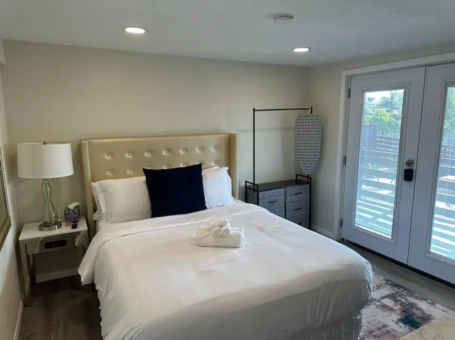 Image 1 of Guest House next to Little Italy