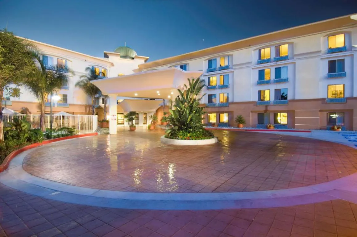 Image of Hampton Inn San Diego/Del Mar