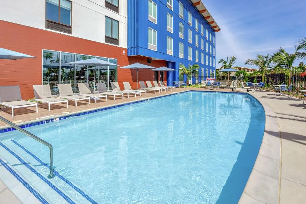 Image 3 of Hampton Inn & Suites San Diego Airport Liberty Station
