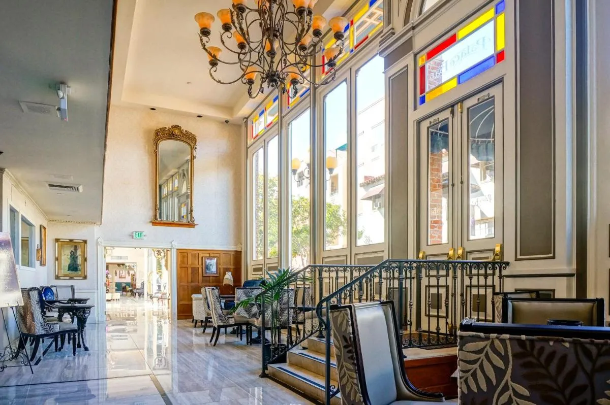 Image 3 of Horton Grand Hotel