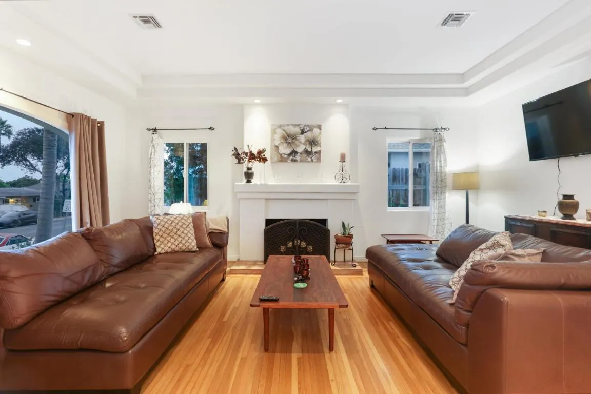 Image of La Playa – Charming Bayside Bungalow
