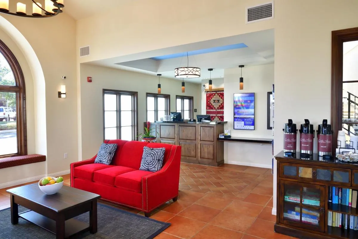 Image 4 of Lamplighter Inn & Suites at SDSU
