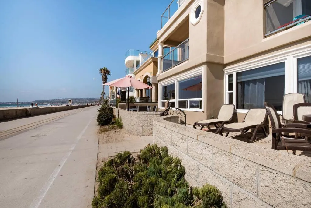 Image 5 of Luxury Penthouse with Elevator – Sleeps 10+ – Family Friendly Sun / Surf / Sand