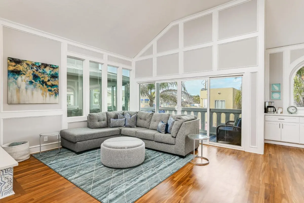 Image 3 of Massive Beach Home w Stunning Rooftop, Parking, Spa, AC & Bay Views!