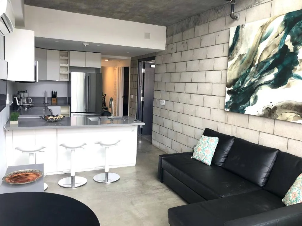 Image of Modern 2 Bdrm w/Parking in the Heart of Hillcrest