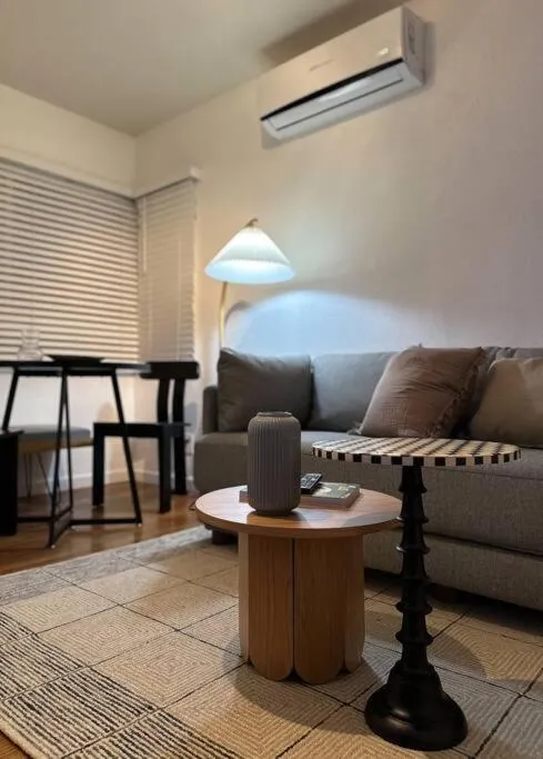 Image 3 of Modern Eclectic 1BR by Downtown, Airport & More