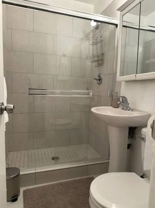 Image 5 of Modern Eclectic 1BR by Downtown, Airport & More