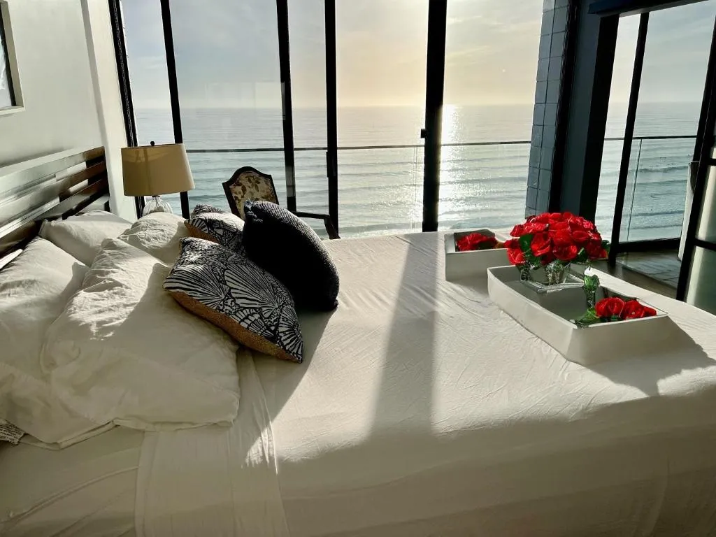 Image of Ocean View Luxury Condo Oceanfront and Pool