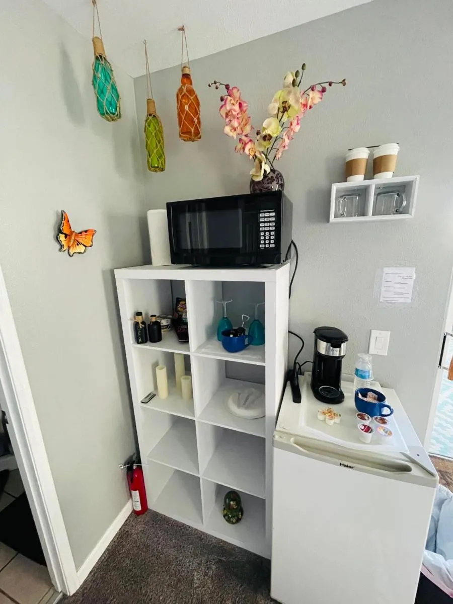 Image 4 of Pacific Beach Butterfly Suite