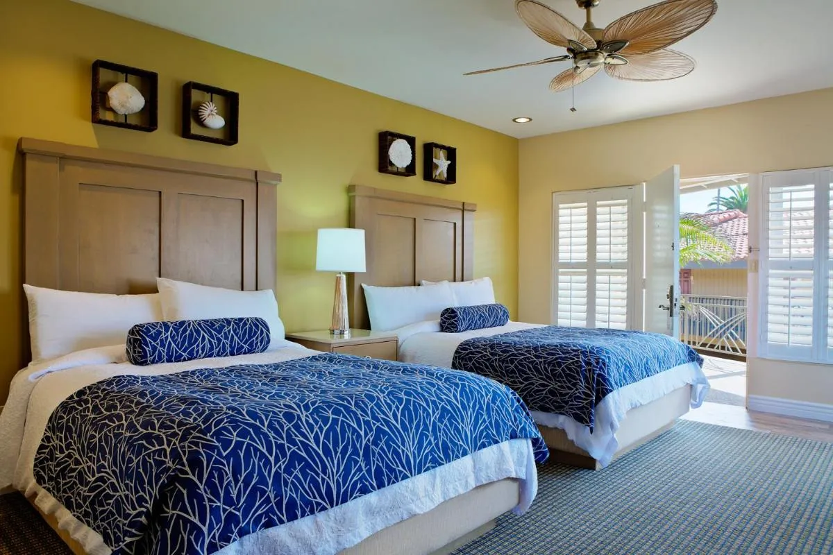 Image 1 of Pacific Shores Inn