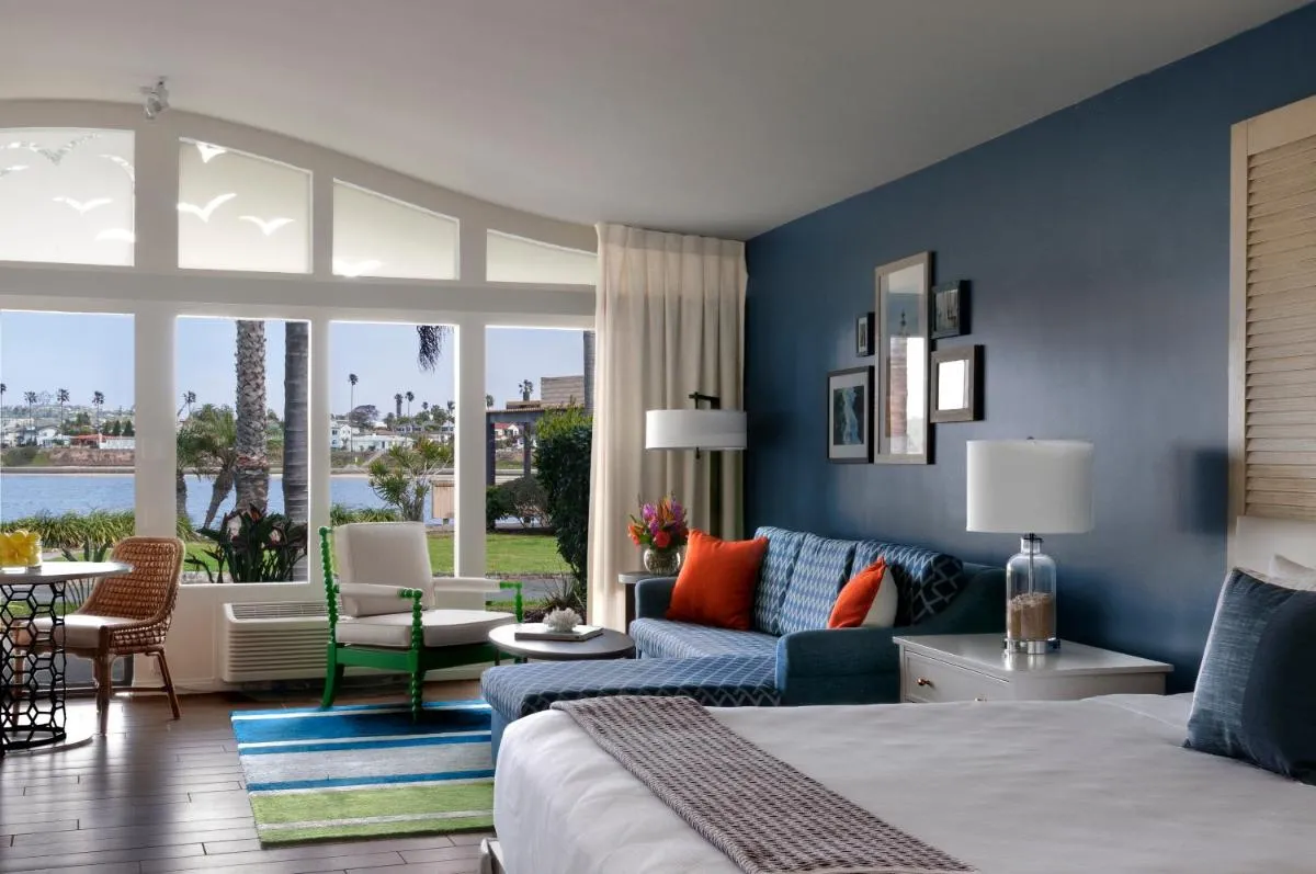 Image 1 of Paradise Point Resort & Spa