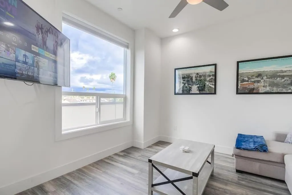 Image 4 of Park Blvd Paradise 301 ADA compliant with a Spa