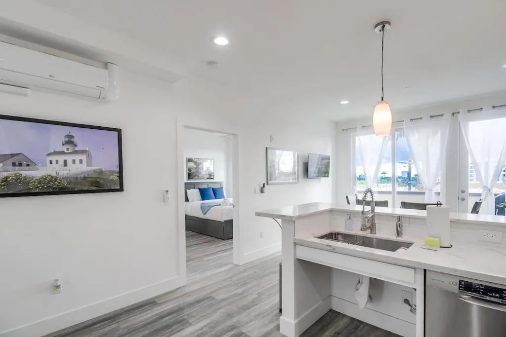 Image 2 of Park Blvd Paradise 301 ADA compliant with a Spa