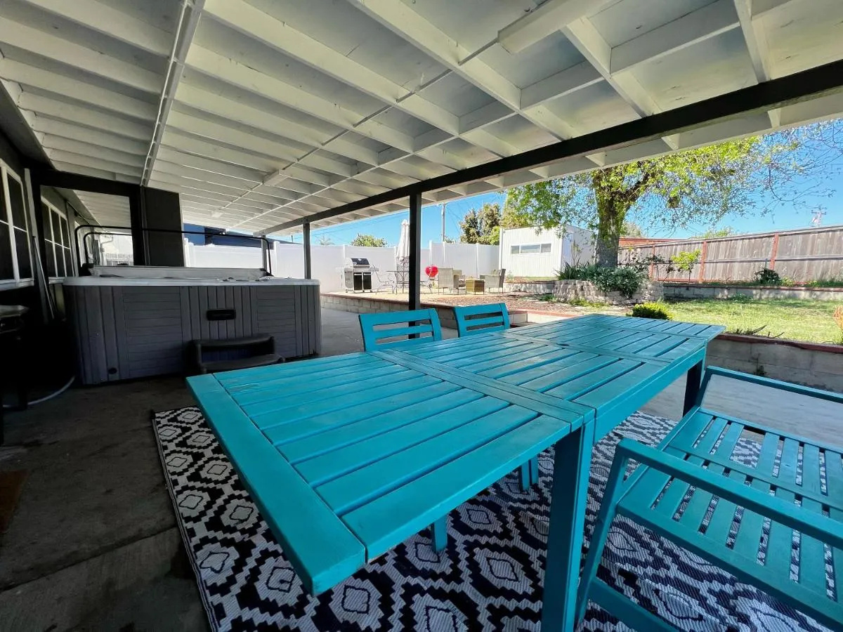 Image 3 of SeaWorld Retreat: 4BR House/Jacuzzi/BBQ