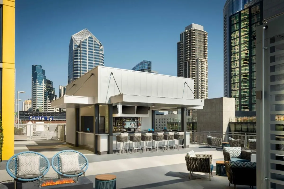 Image 5 of SpringHill Suites by Marriott San Diego Downtown/Bayfront