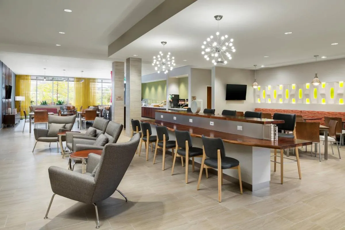 Image 5 of SpringHill Suites by Marriott San Diego Mission Valley
