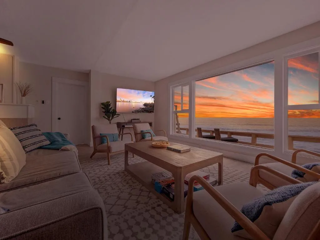 Image of Stunning Oceanfront Villa – Massive Patio, Hot Tub, Parking, Pet Friendly & Views!