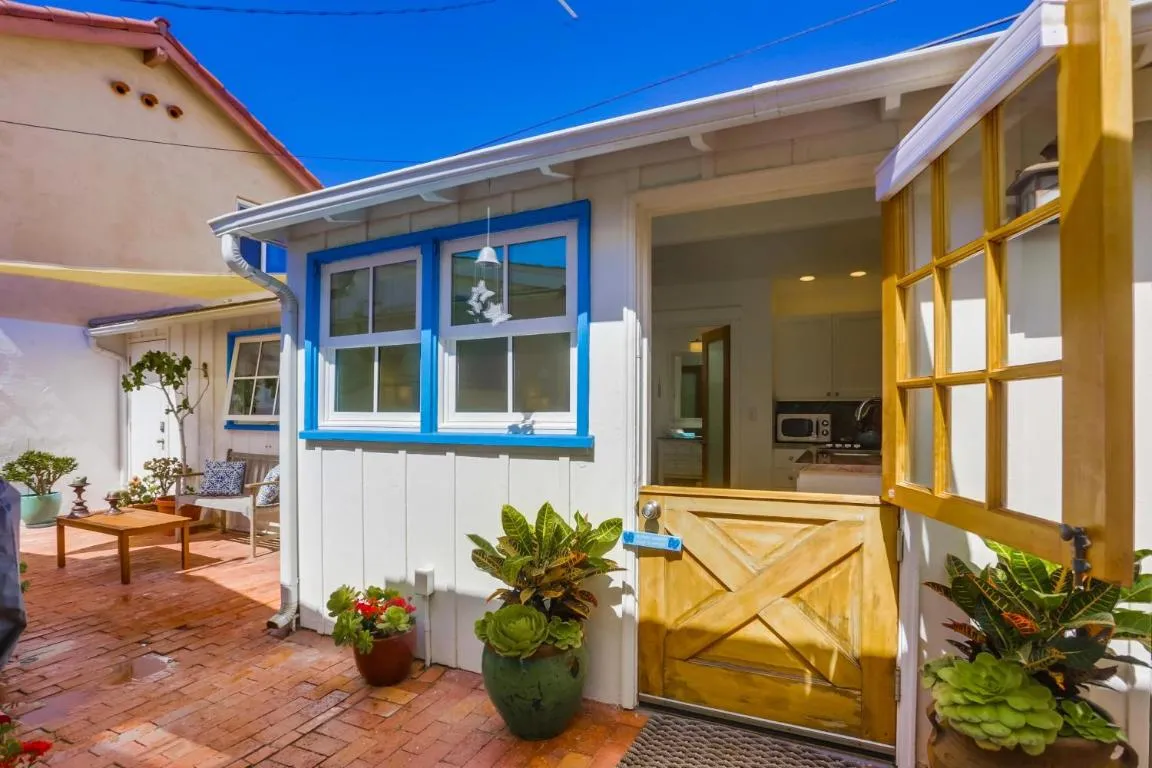 Image of Surf and Sand Beach Bungalow