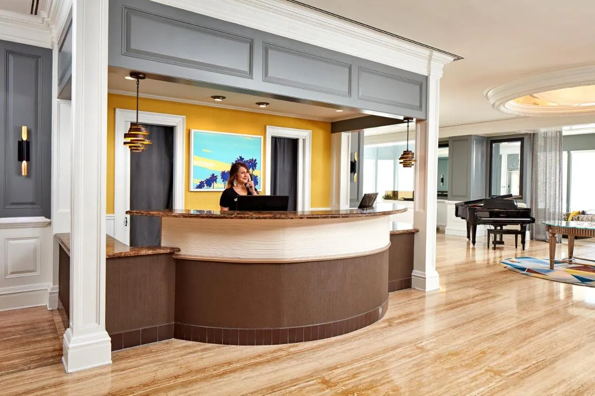 Image 6 of The Bristol Hotel San Diego