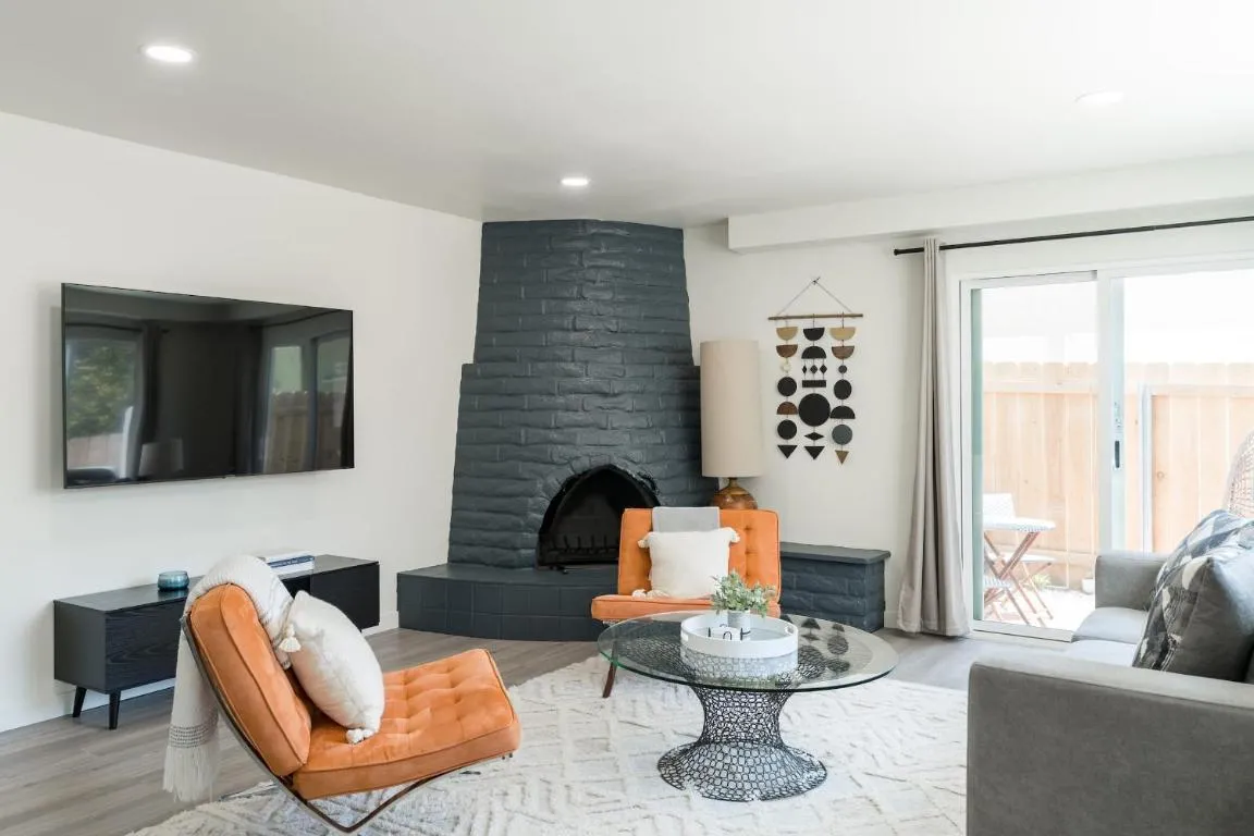 Image of The Rosemont III – La Jolla Luxury